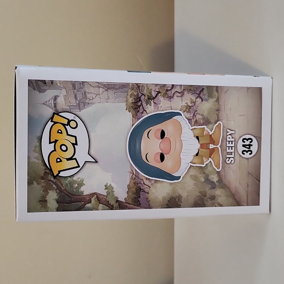 Funko pop of Sleepy from Snow White - Picture 4 of 4